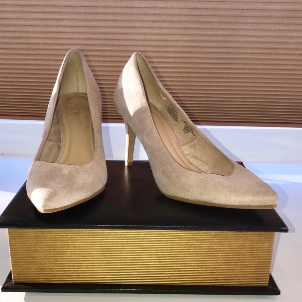 High heel pumps shoes